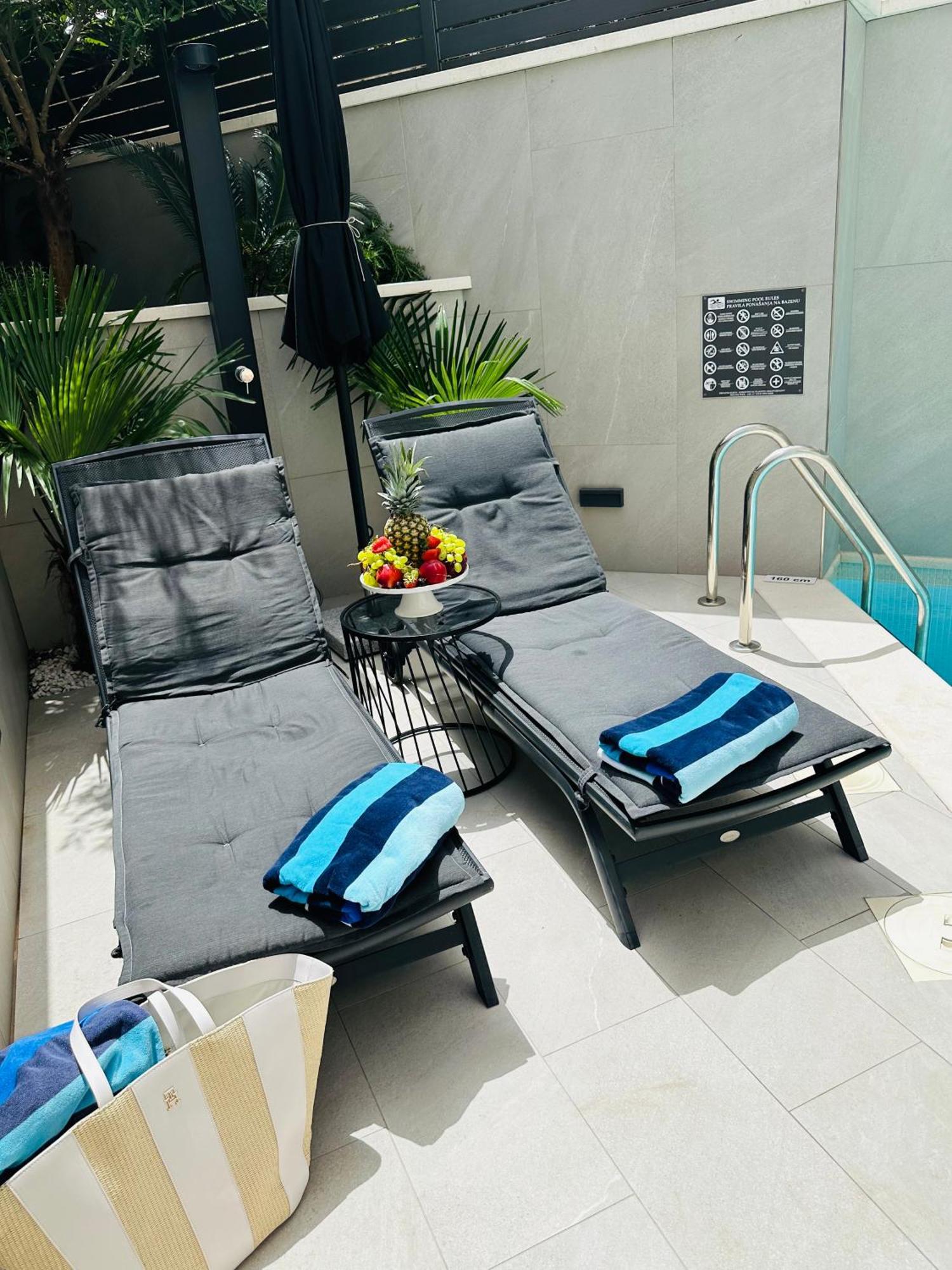 Apartment One B With Heated Private Pool Дубровник Екстер'єр фото